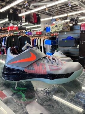 Nike KD 4 Galaxy Size 12.5